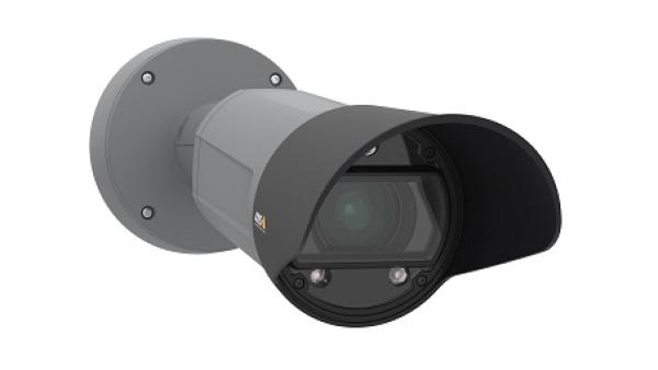 Первая камера AXIS для считывания номеров машин днем и ночью